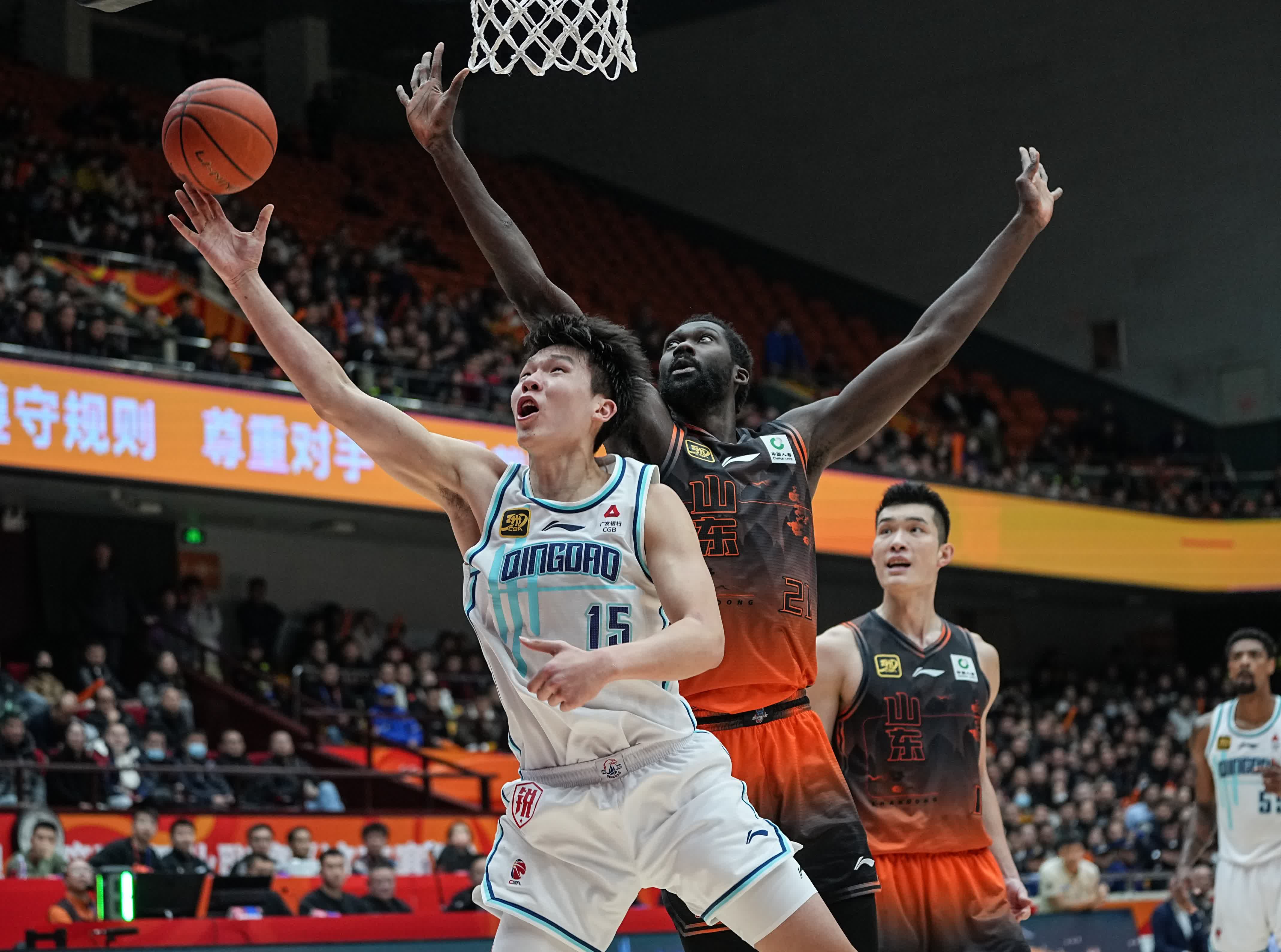 包含米兰体育：中国篮球教练员赴海外学习，提升执教能力的词条