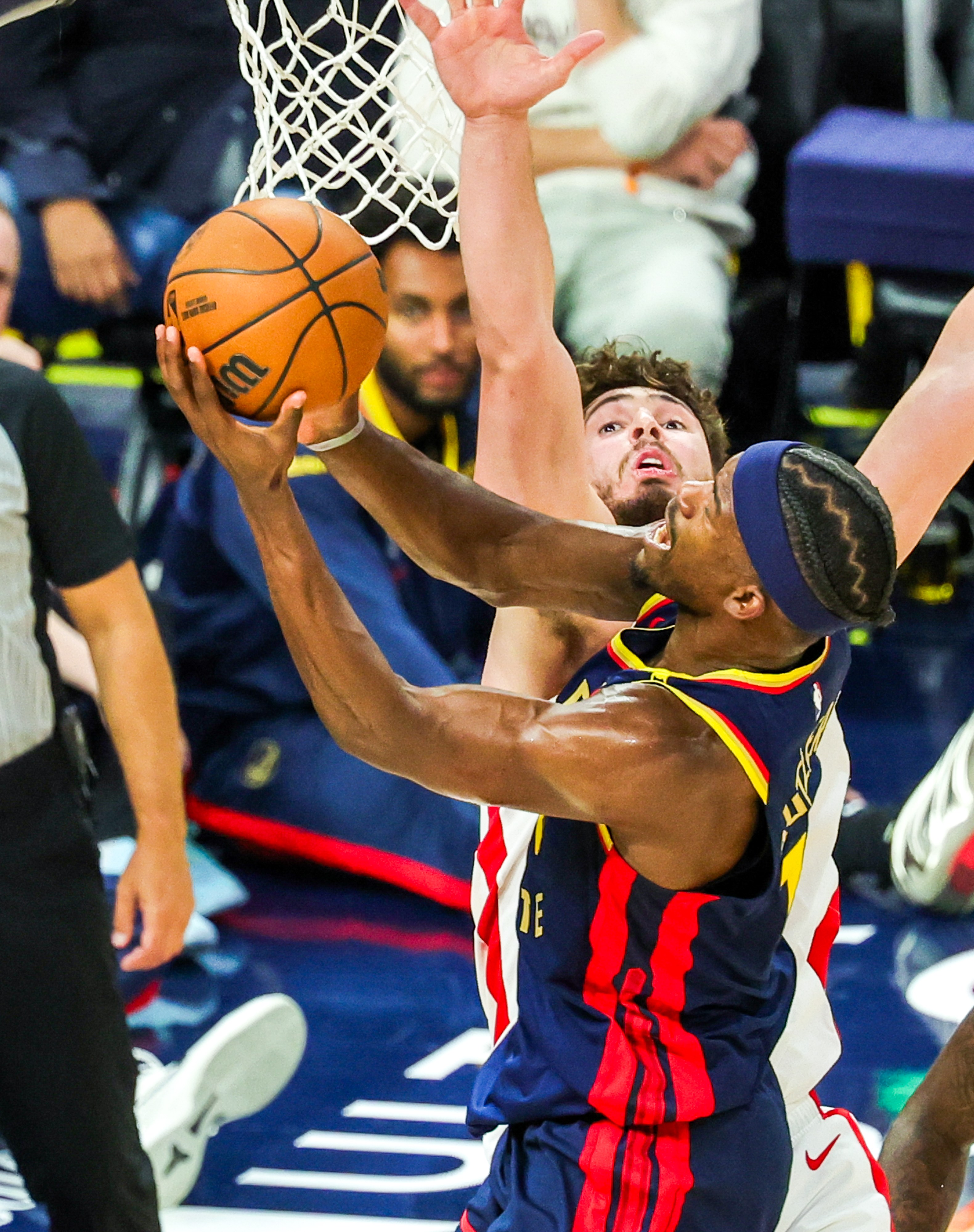 包含米兰体育:NBA季后赛战况分析，谁是今年的夺冠热门？的词条