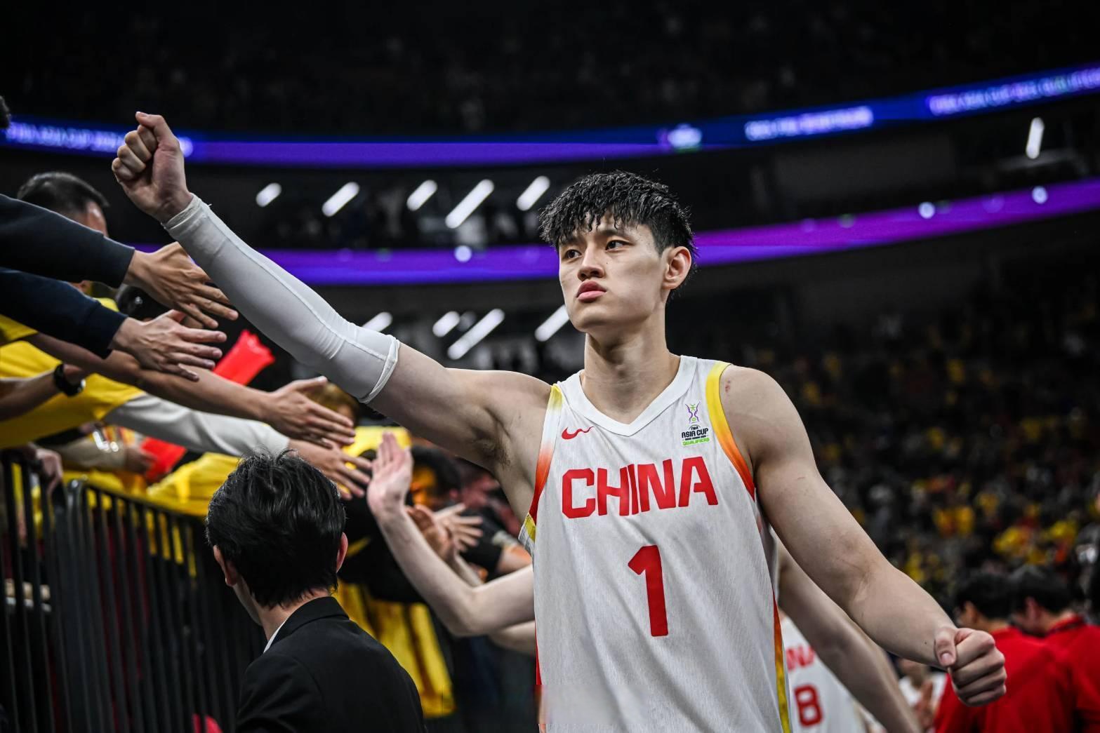 米兰体育：中国男篮历史上的经典瞬间：那些让我们热泪盈眶的时刻的简单介绍
