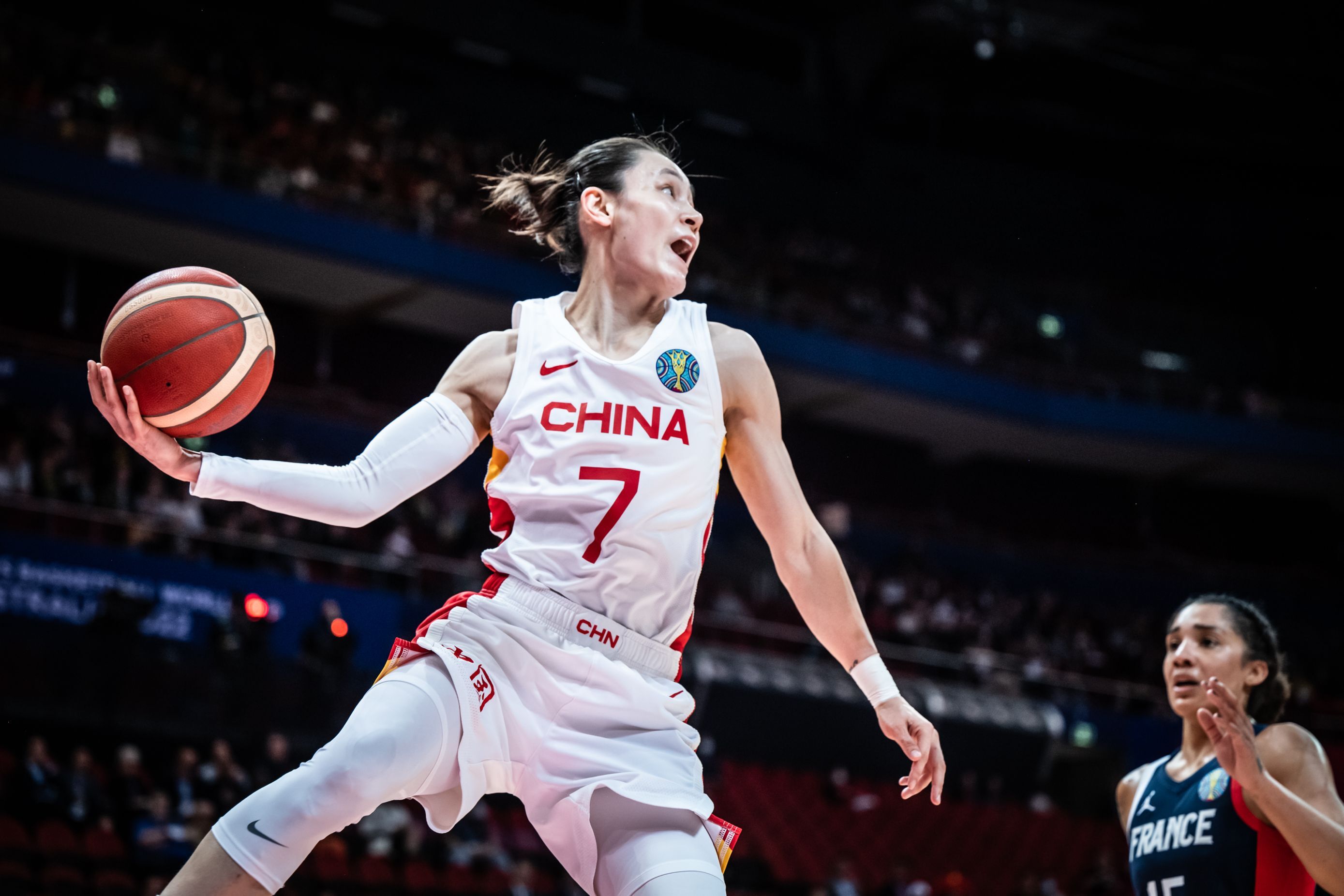 米兰体育：中国女篮出征国际邀请赛，检验训练成果