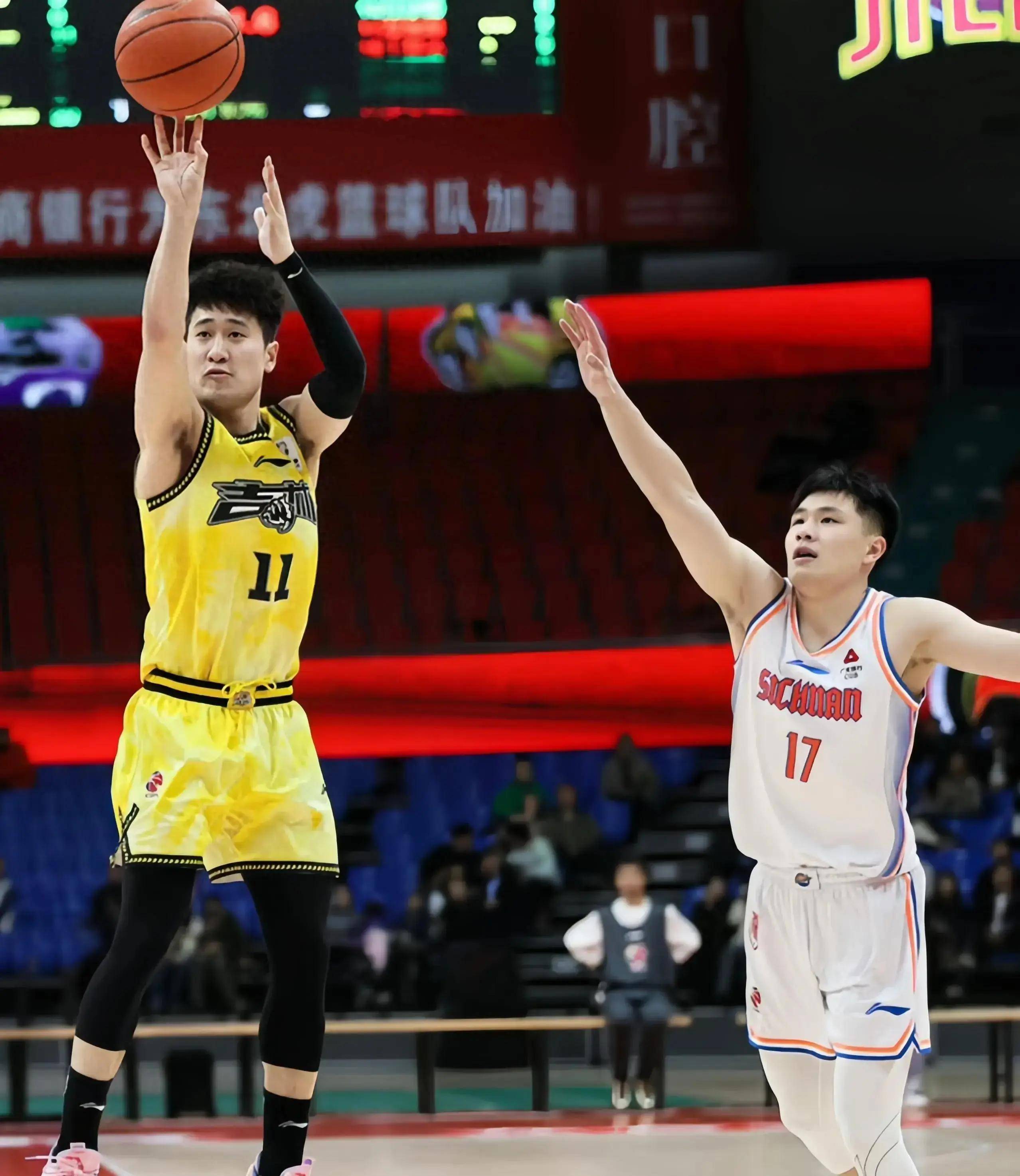 米兰体育：CBA季后赛：黑马的逆袭，给联赛带来哪些启示？