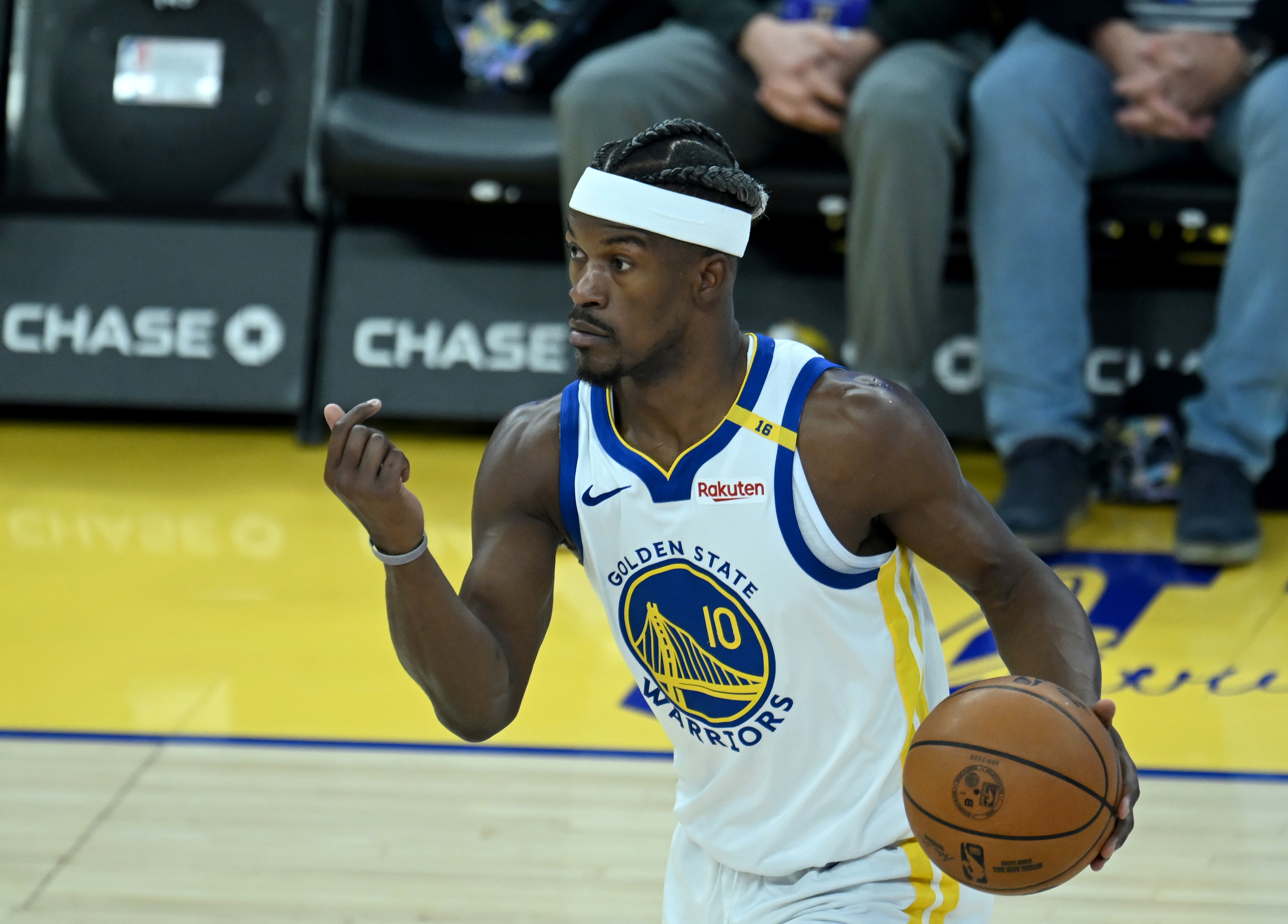 米兰体育：勇士队训练营：桑托斯表示将提升防守积极性