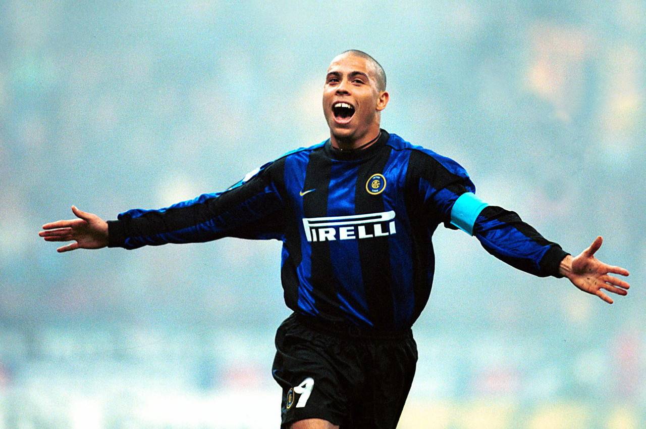 包含米兰体育:中国足球：信心是重要的，行动是关键的的词条