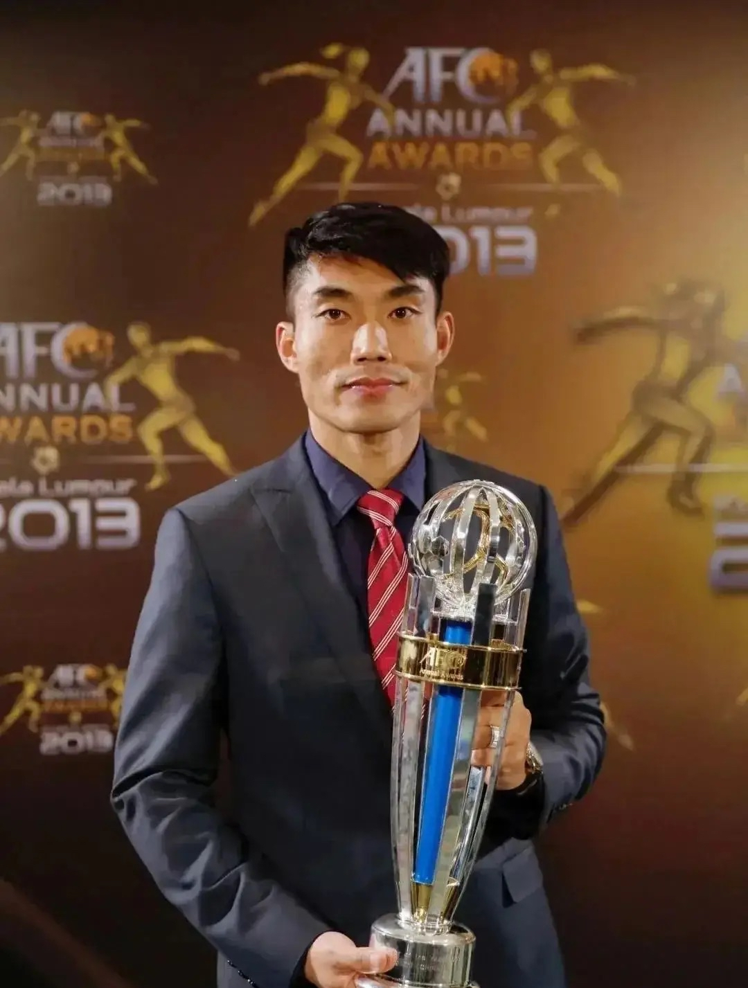 关于米兰体育:郑智:表示将继续为中国足球青训事业贡献力量的信息 关于米兰体育:郑智:表示将继续为中国足球青训事业贡献力量的信息