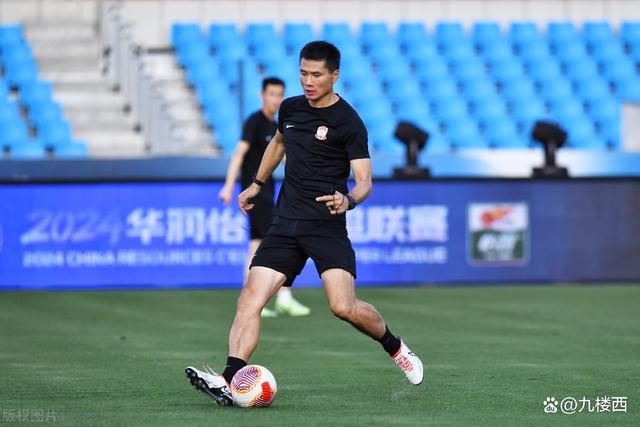 米兰体育:中超“土帅”逆袭!本土教练能否打破外教垄断?的简单介绍 米兰体育:中超“土帅”逆袭!本土教练能否打破外教垄断?的简单介绍