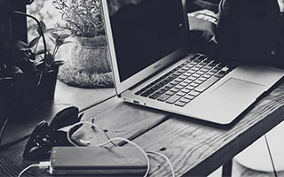 开云官网首页-“极端天气、极端速度”——最艰难赛段全纪录，极端天气安全教育ppt