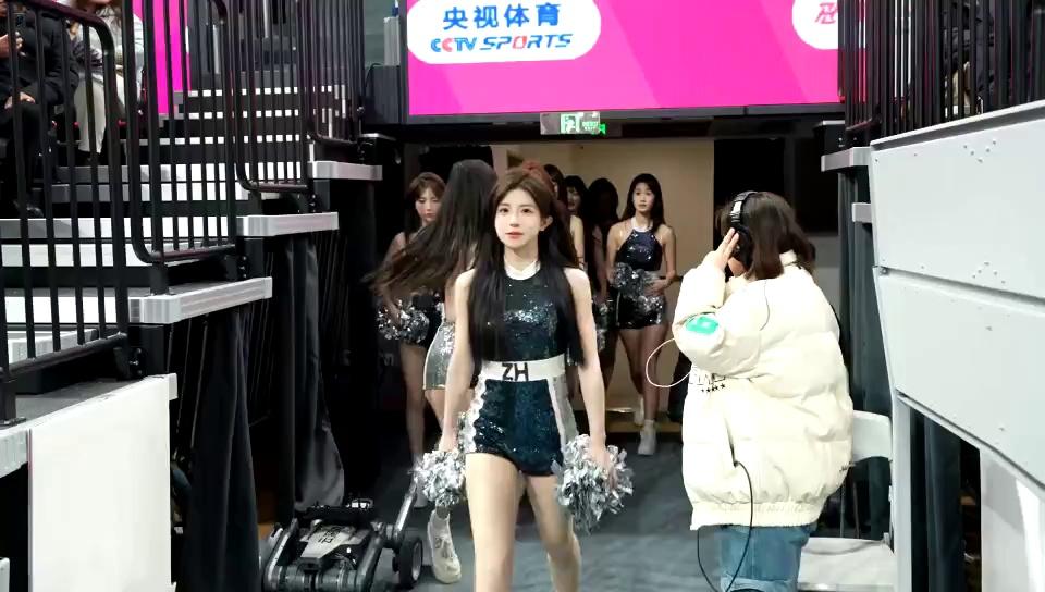 包含米兰体育：CBA球队的啦啦队选拔：青春活力，点燃赛场激情的词条