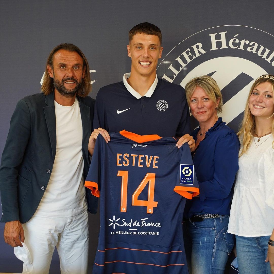 米兰体育:Ligue1的危机应对：俱乐部的策略与调整