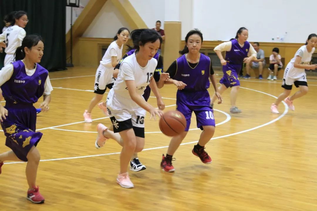包含米兰体育：篮球训练营的技术指导方法分享：帮助青少年球员提升篮球技术的词条