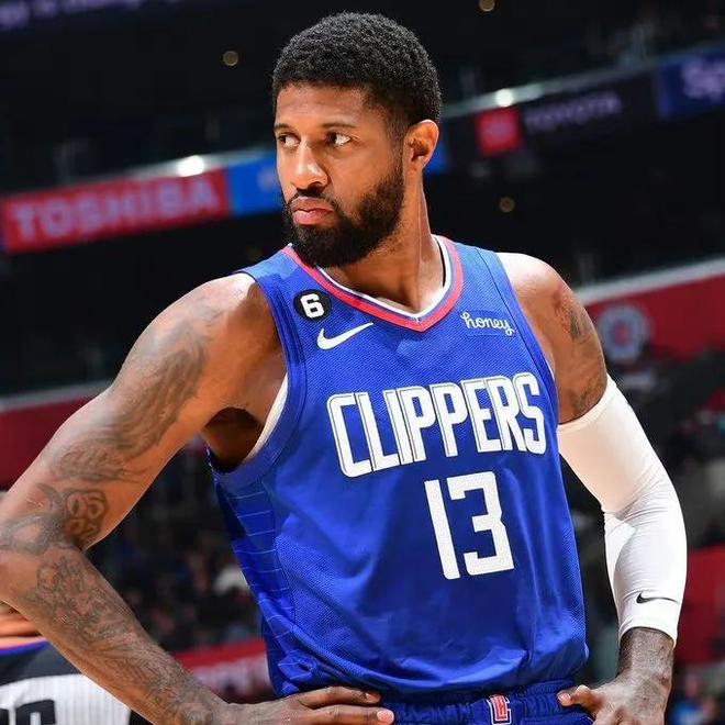 米兰体育：战术分析：快船队如何利用莱昂纳德和乔治的防守能力，限制对手得分？的简单介绍