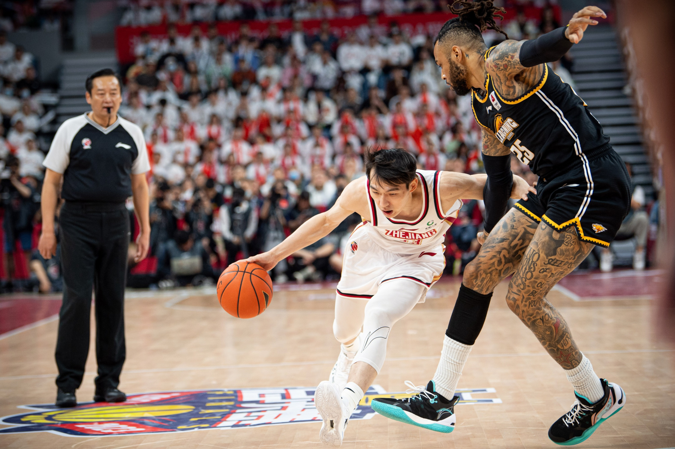 关于米兰体育：中国男篮历史上的经典防守战术回顾与分析：铁血防守，铸就辉煌的信息