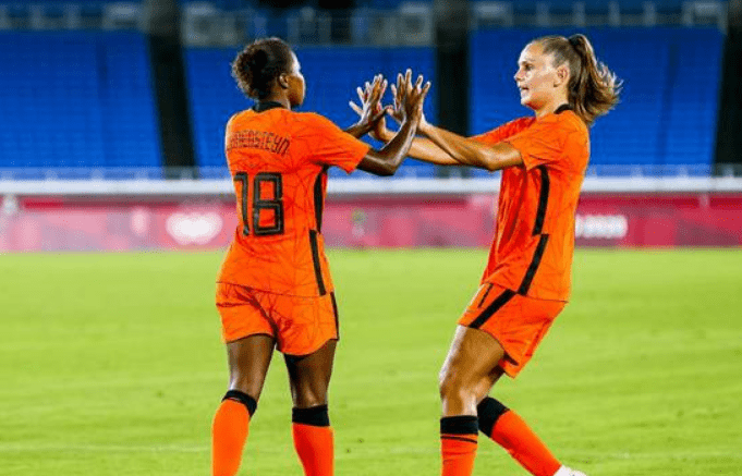 米兰体育:中国女足队长王珊珊战术作用分析：领导力与关键时刻表现