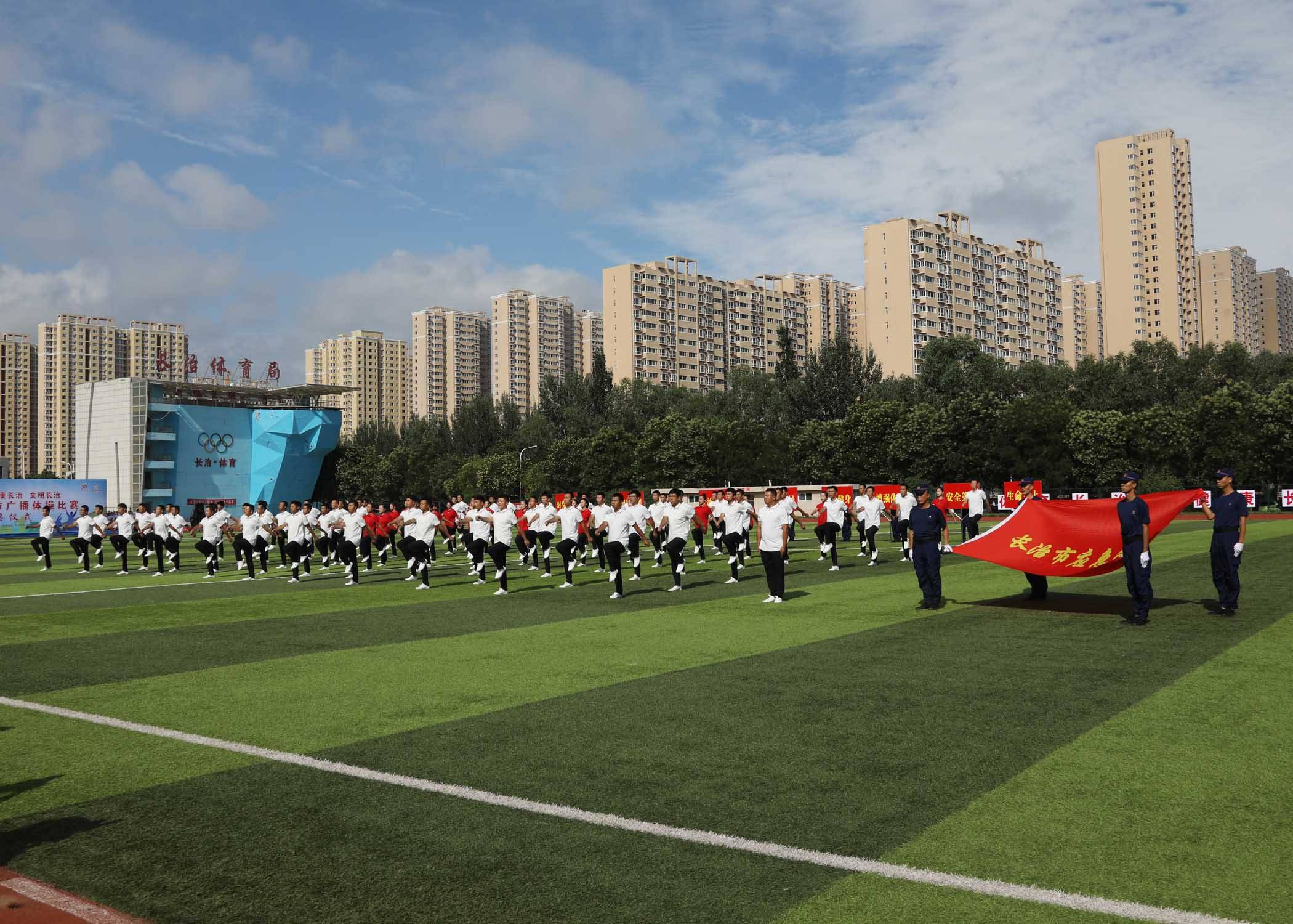 米兰体育:电竞蓝海:新兴市场举办的地方性比赛引发热潮 米兰体育:电竞蓝海:新兴市场举办的地方性比赛引发热潮