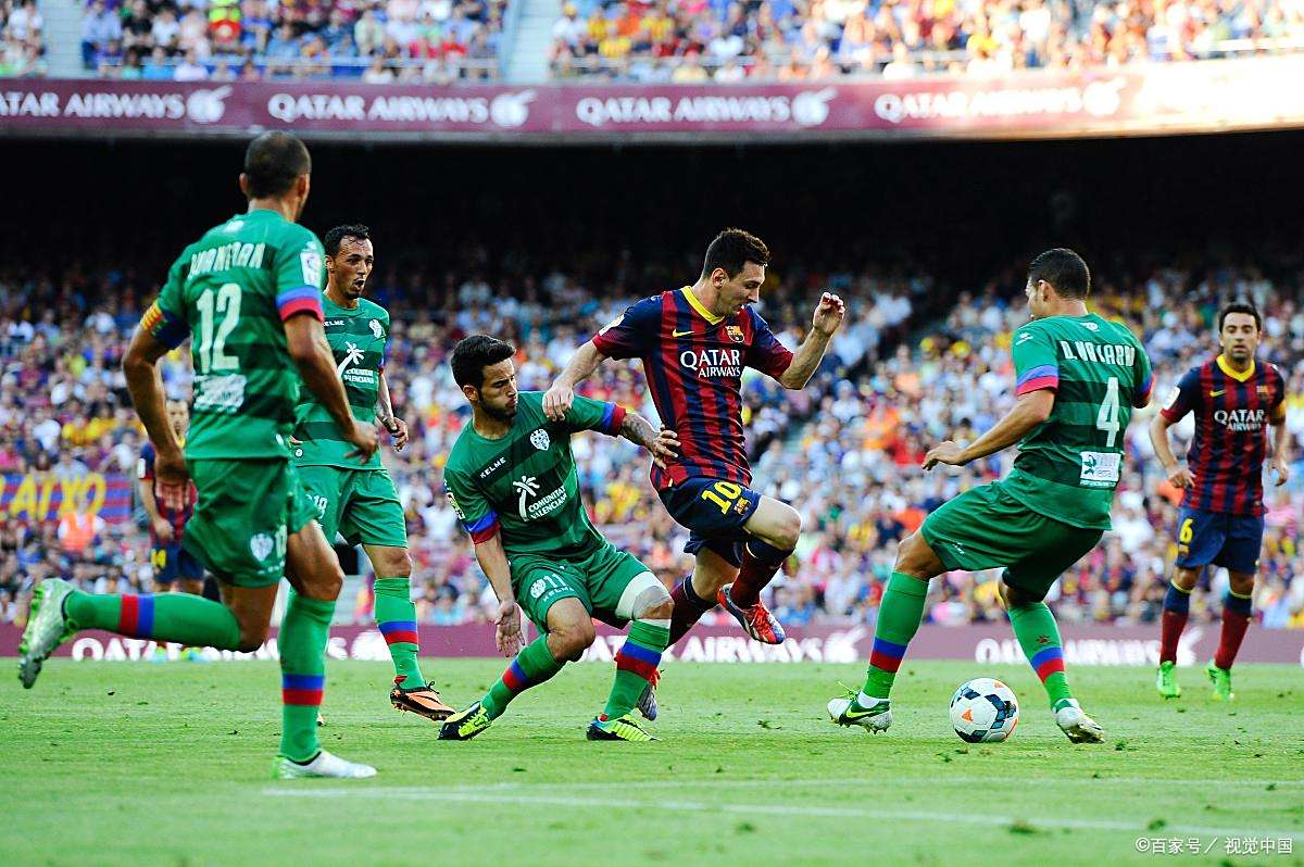 米兰体育:英超的控球与反击:战术对抗中的较量 米兰体育:英超的控球与反击:战术对抗中的较量